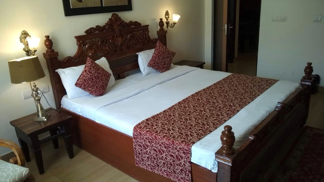 Aloha On the Ganges Rishikesh Deluxe room edited